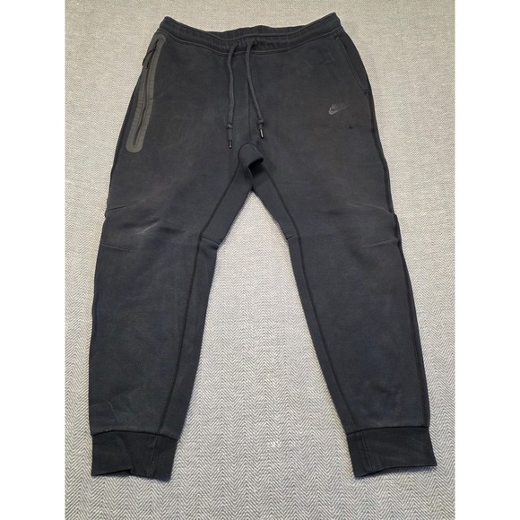 Nike Tech Fleece Joggers Mens XL Black Tapered Sweatpants FB8002-010
